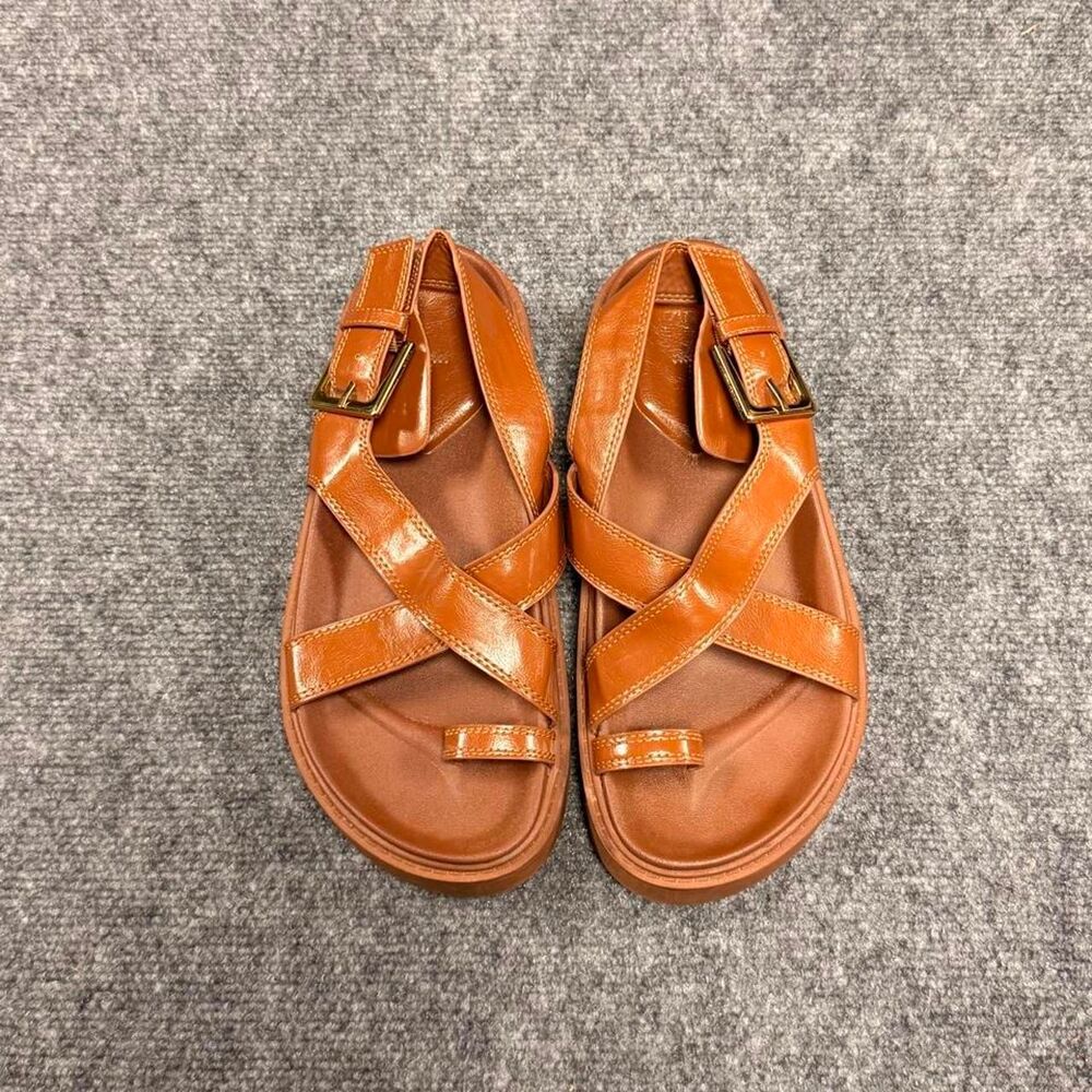 Zara Chunky Cross Strap Toe Loop Flat Sandals Size 38